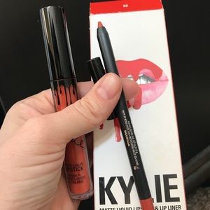 Kylie 22 lip kit